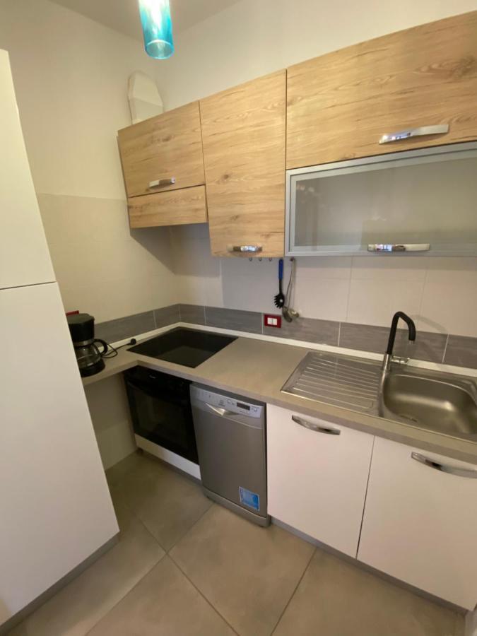 Al Girasole Apartment Peschiera del Garda Bagian luar foto