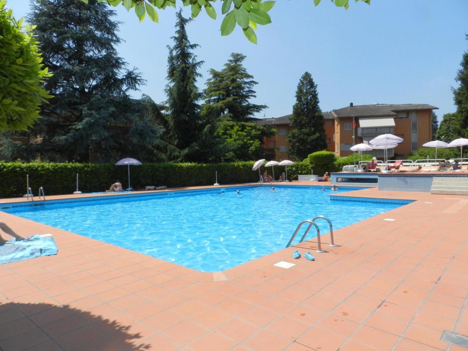 Al Girasole Apartment Peschiera del Garda Bagian luar foto